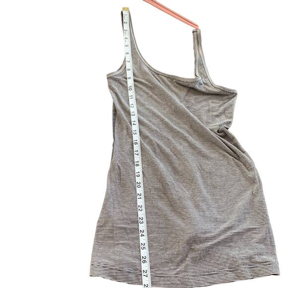 Lululemon Thin Fitted Micro Striped Skinny Stretch Tank Top Black White Size 4 - Picture 8 of 8